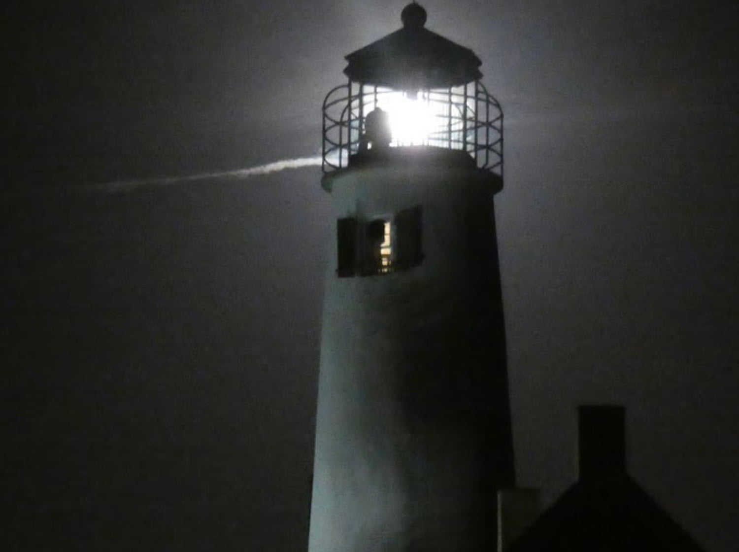 d-Full-Moon-Climb-at-Cape-St.-George-Lighthouse@2x-DGzcnX.tmp_