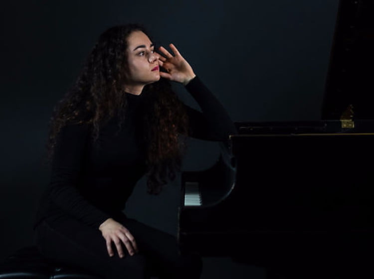Sasha-Kasman-Laude-Concert-Pianist-UFdWY6.tmp_